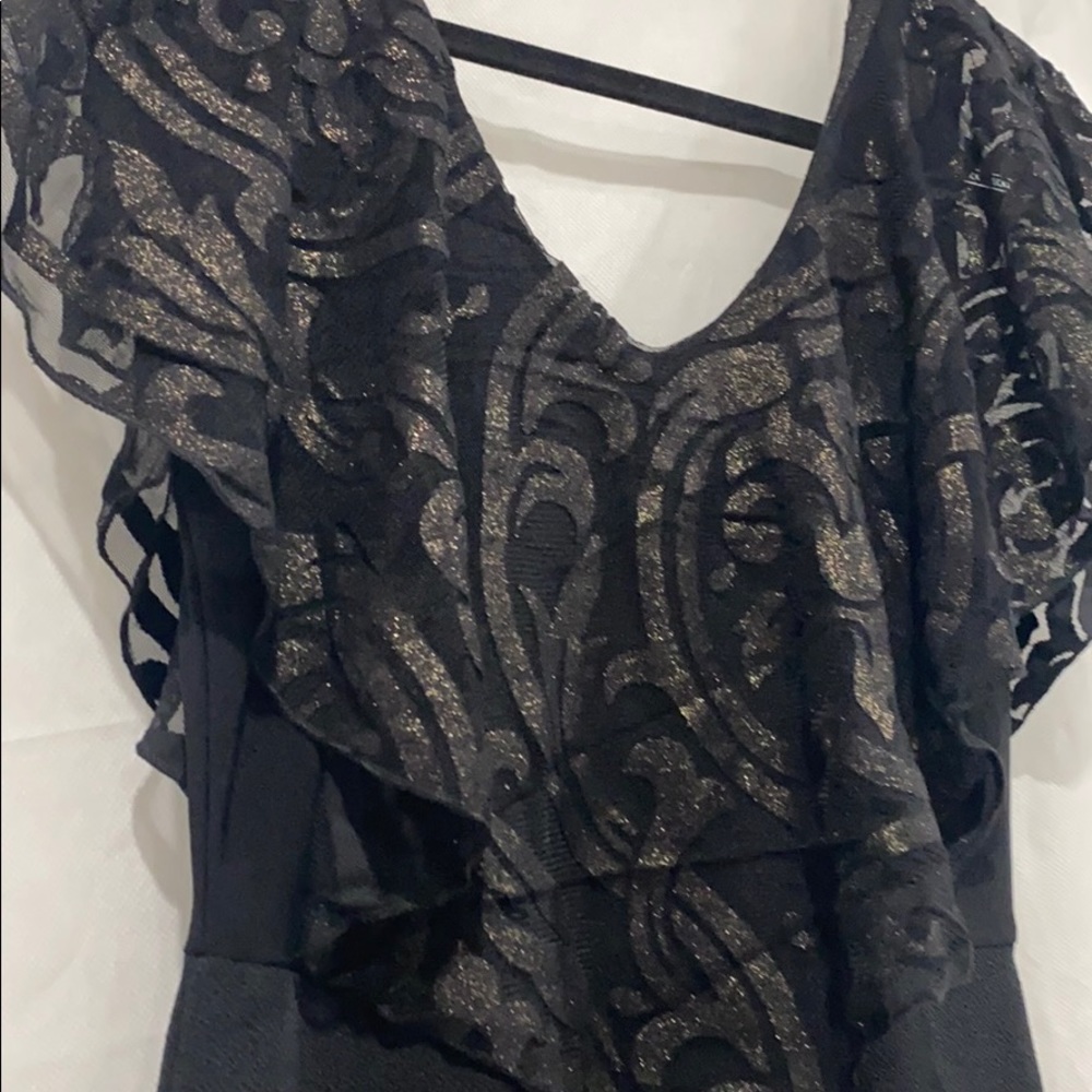 Dress - Picture 2 of 4